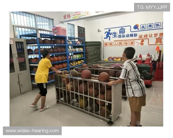 篮球的魅力与挑战:探索技巧、战术与未来发展趋势的多维视角 篮球的魅力与挑战:探索技巧、战术与未来发展趋势的多维视角