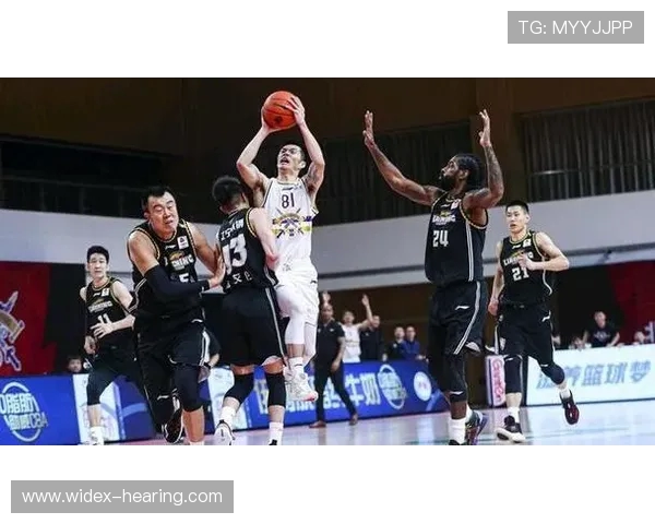 北京国安主场鏖战强劲对手全力冲击赛季关键胜利之战