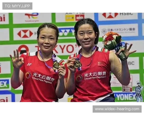 成都羽毛球队团队协作引发热议球员间配合与默契的争论分析