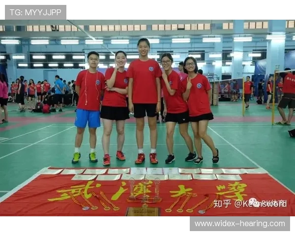 武汉羽毛球队的比赛经验分享与成长历程探讨 武汉羽毛球队的比赛经验分享与成长历程探讨