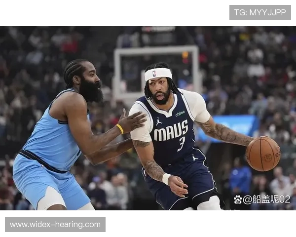 2012季后赛快船与马刺的激烈对决回顾与精彩瞬间分析