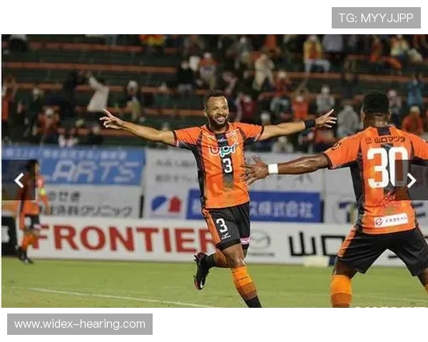 山口雷诺主场迎战冈山绿锥期待一场精彩对决的足球盛宴 山口雷诺主场迎战冈山绿锥期待一场精彩对决的足球盛宴